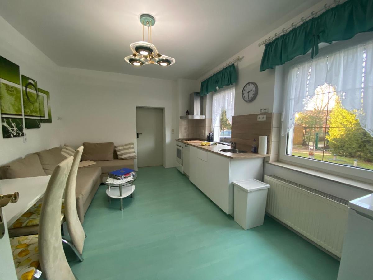Ferienwohnung Felix เทมพลีน ภายนอก รูปภาพ